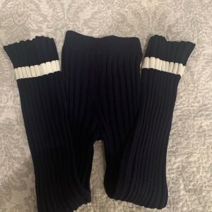 Navy Ribbed Leggings with White Stripes